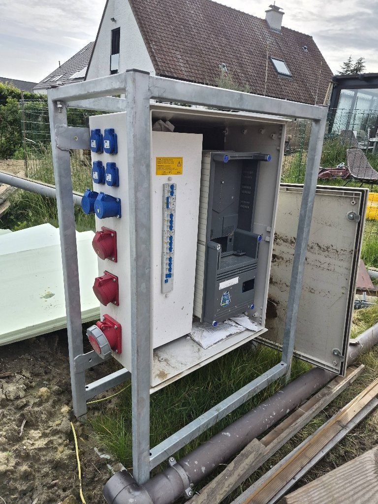 Werfkast elektriciteit, Doe-het-zelf en Bouw, Ophalen, Gebruikt