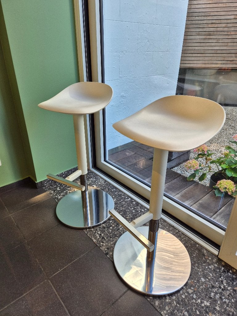 2 Tabourets de bar blanc Ikea Janinge, Maison & Meubles, 2 tabourets, Utilisé, Métal, 60 à 90 cm