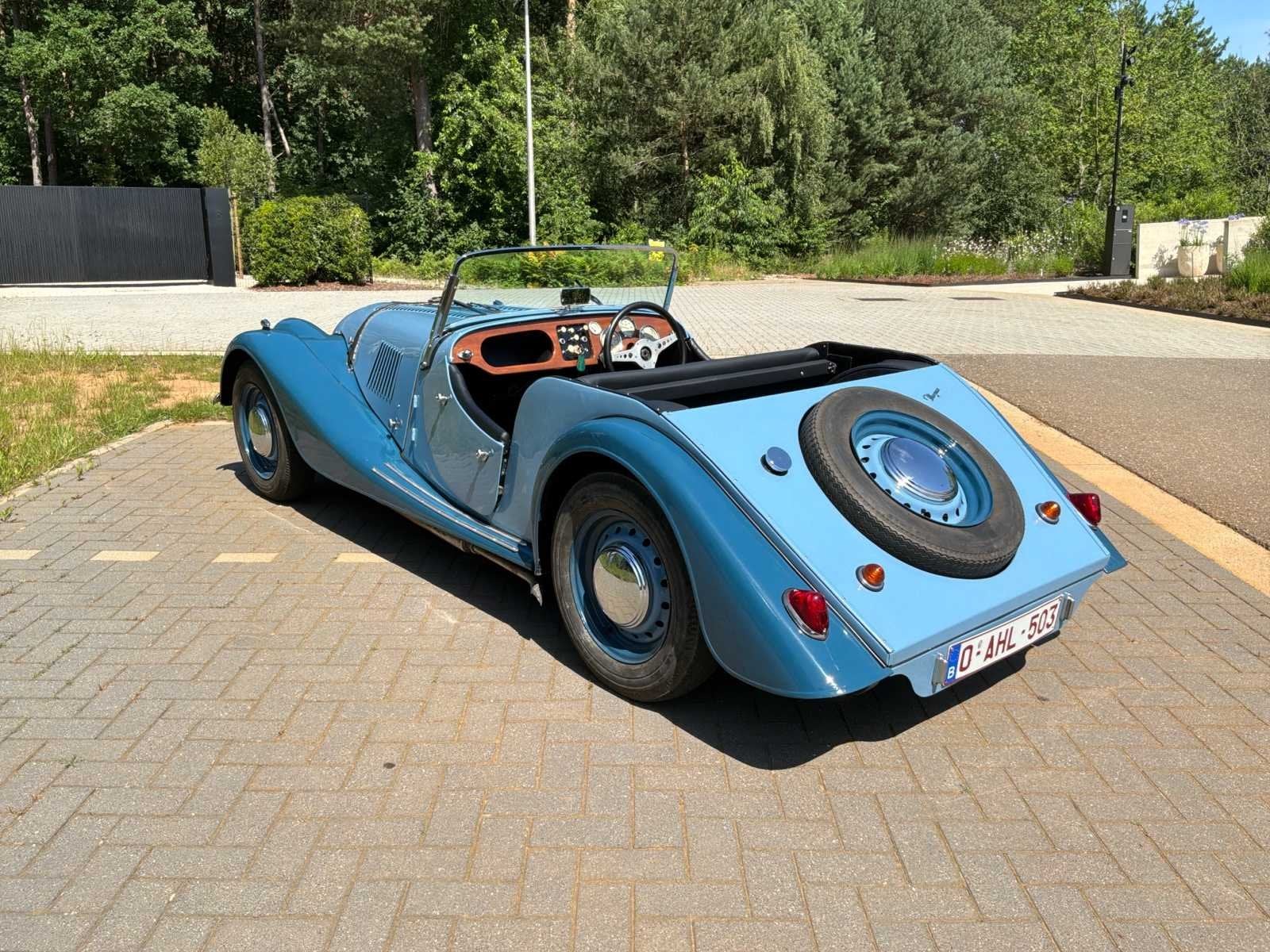 Morgan - 4/4 Série II - Voiture Classique, Achat, Entreprise, Autre carrosserie, Essence