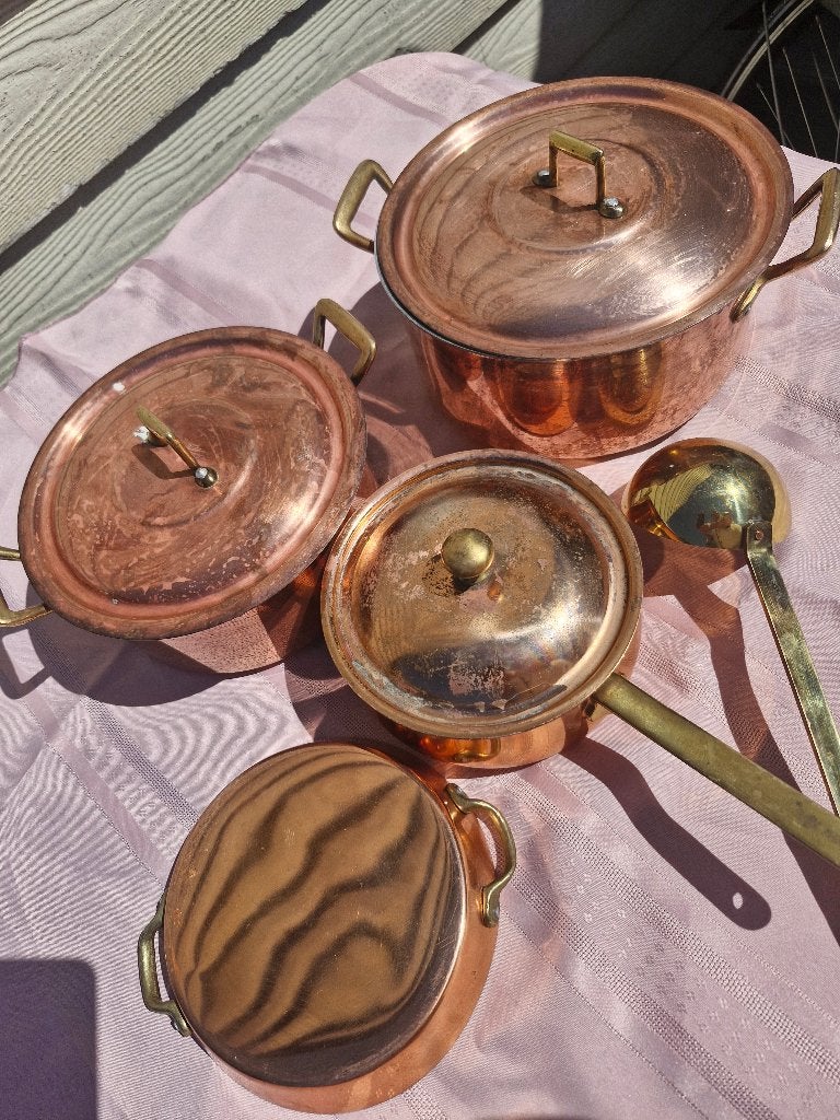 Koperen pannenset, Ophalen, Koper