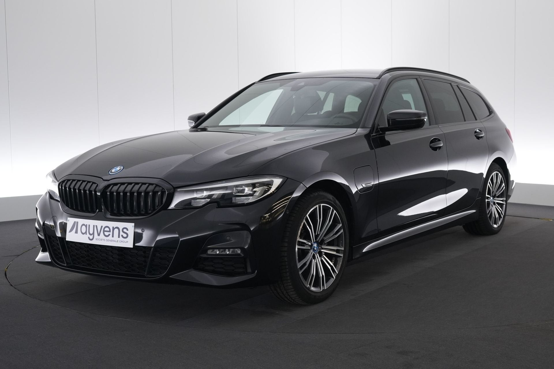 (2BQS834) BMW 3 SERIES TOURING, Auto's, Automaat, Achterwielaandrijving, Gebruikt, Euro 6
