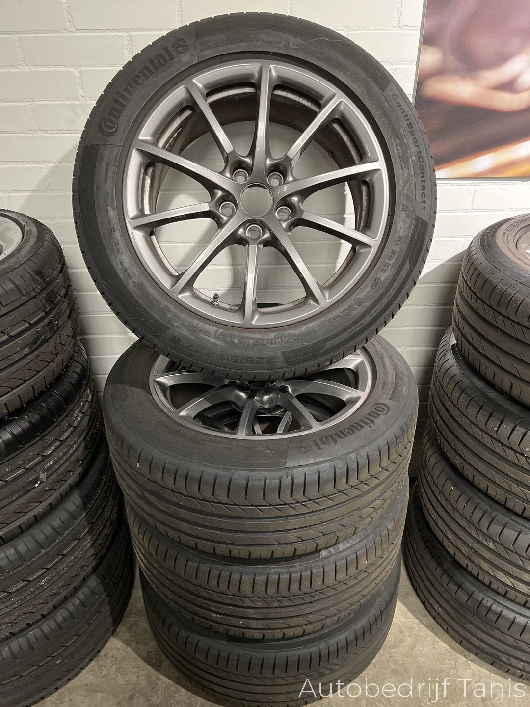 Alfa Romeo Giulia Continental 225/50/17 Zomer, 19 inch, Gebruikt, -, -