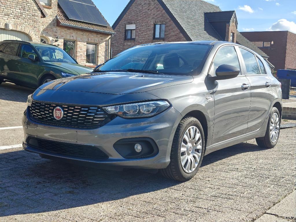 Fiat Tipo 1.4 Essence 2018 — 1er propriétaire, Autos, Argent ou Gris, Achat, Euro 6, Boîte manuelle
