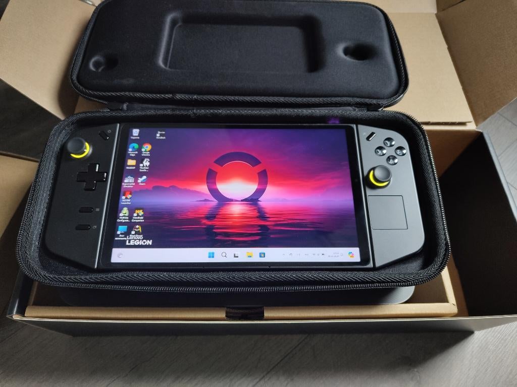 Lenovo legion go Z1 extreme 512 gb, Enlèvement, Utilisé