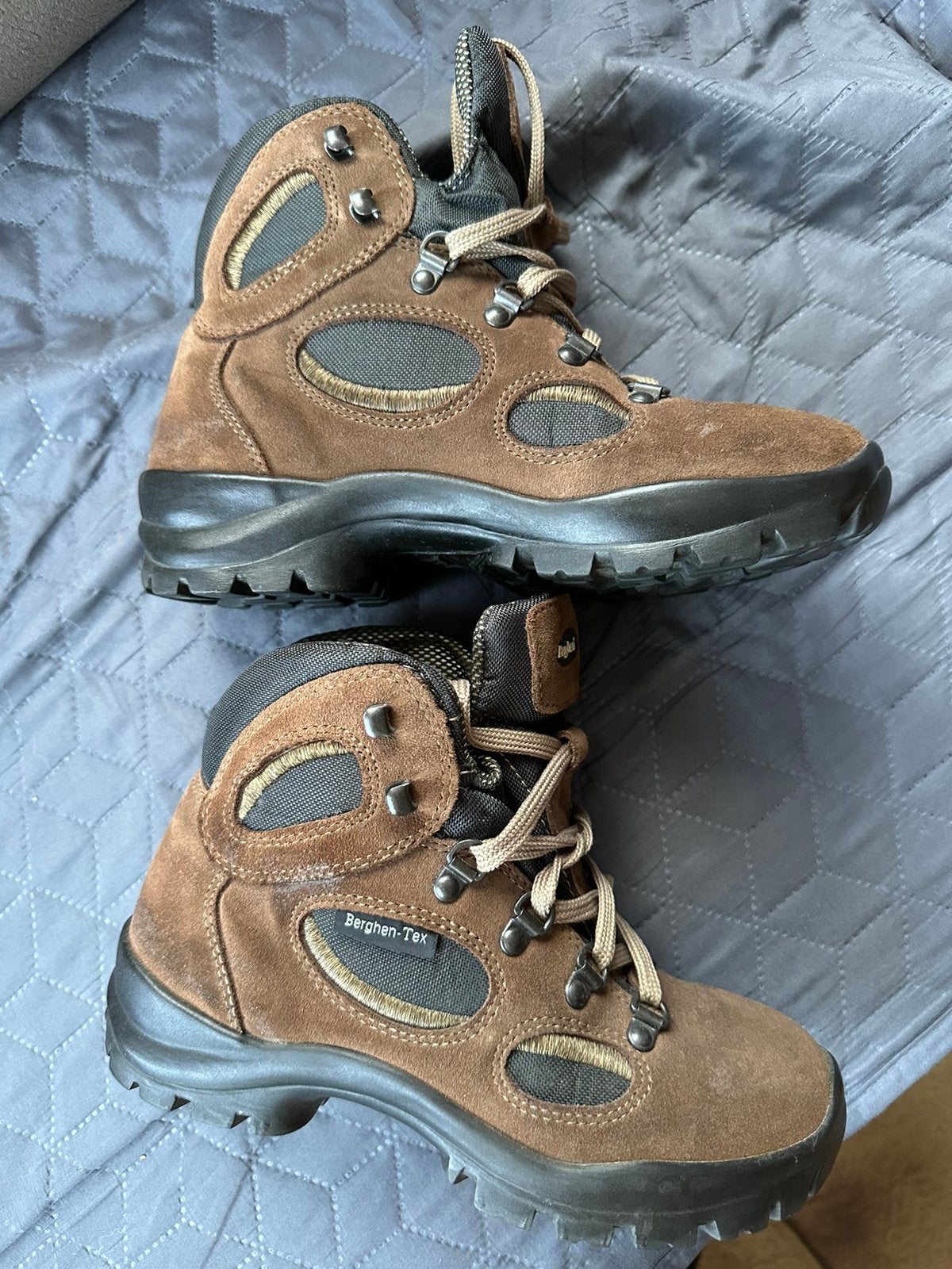 Wandelschoenen maat 35, Sport en Fitness, Bergsport en Wandelen, Ophalen, Zo goed als nieuw, Schoenen