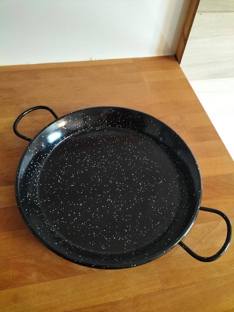 Paella pan zwart, Huis en Inrichting, Keuken | Potten en Pannen, Ophalen, Keramische plaat, Wok, Nieuw