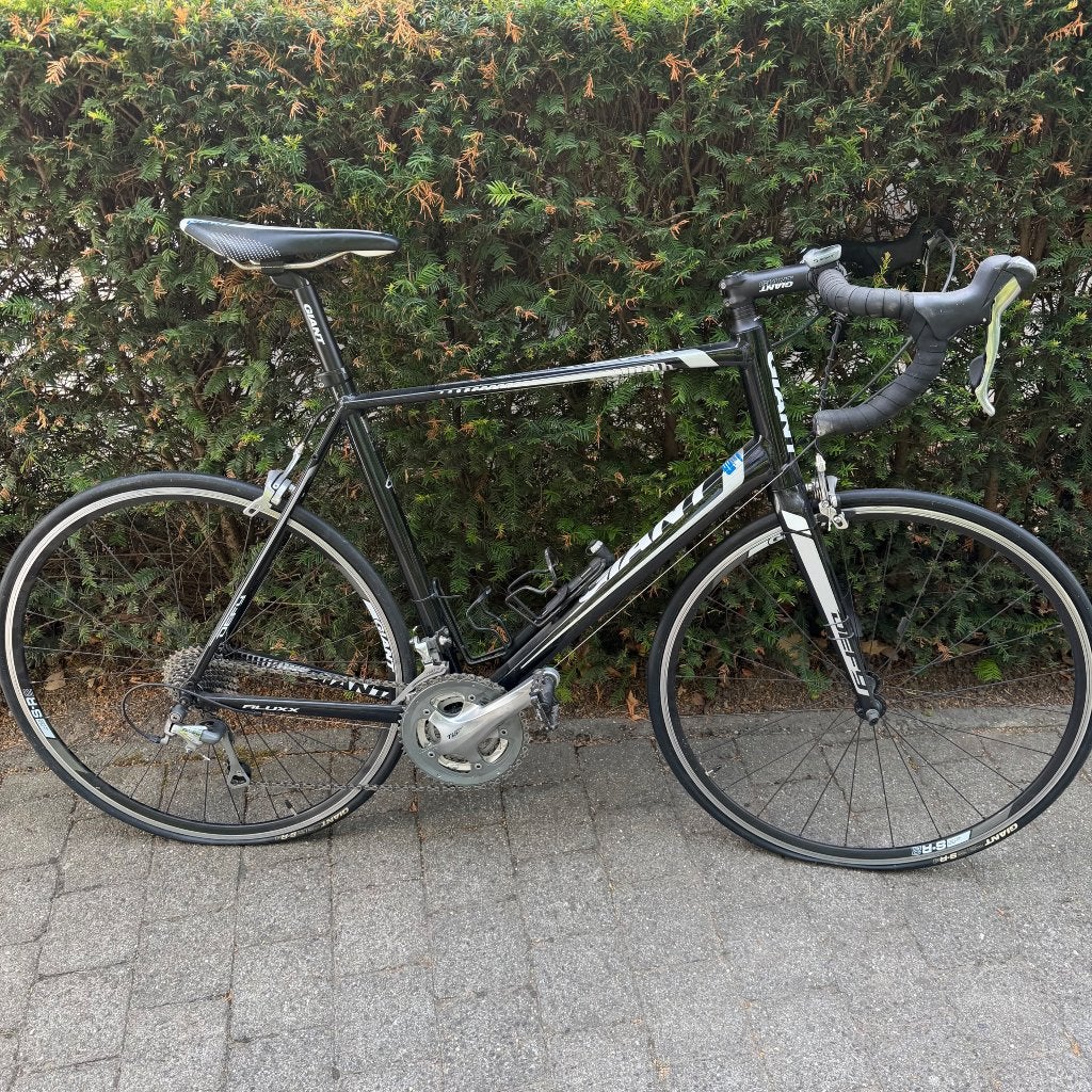 Giant racefiets – kwaliteitsmerk – ideaal als opknapper, Ophalen, 28 inch, Gebruikt, 10 tot 15 versnellingen