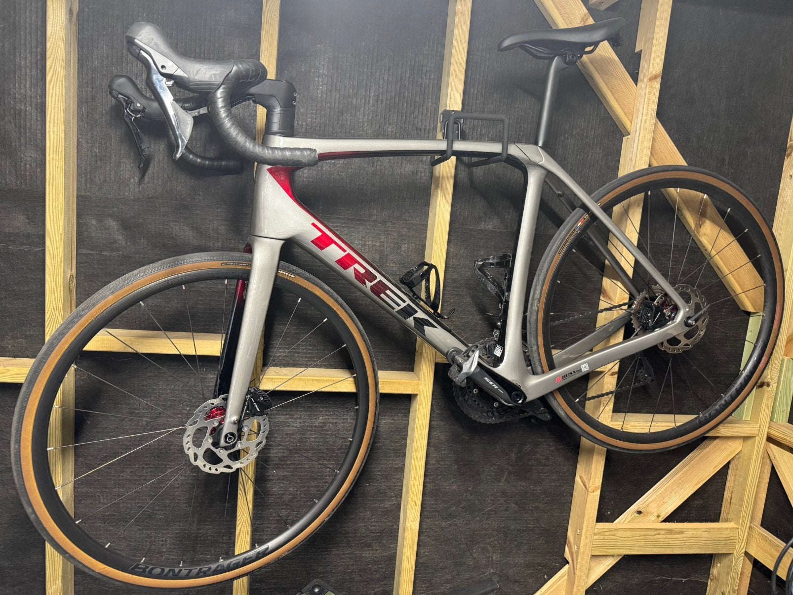 Trek Domane SL 5 Gen 4 (Maat 58) – Mercury – als nieuw!, Fietsen en Brommers, Ophalen, Zo goed als nieuw, Carbon