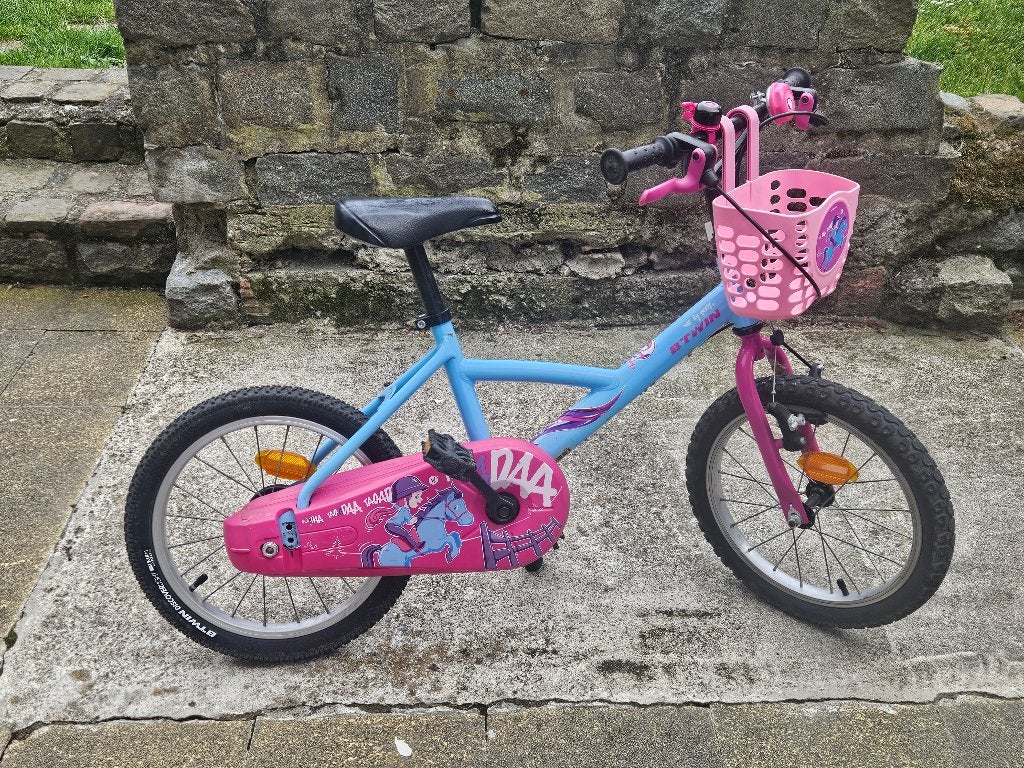 Vélo Btwin 16 pouces, Vélos & Vélomoteurs, Vélos | Vélos pour enfant, Frein sur jante, B'twin decathlon, 16 à 20 pouces, Enlèvement