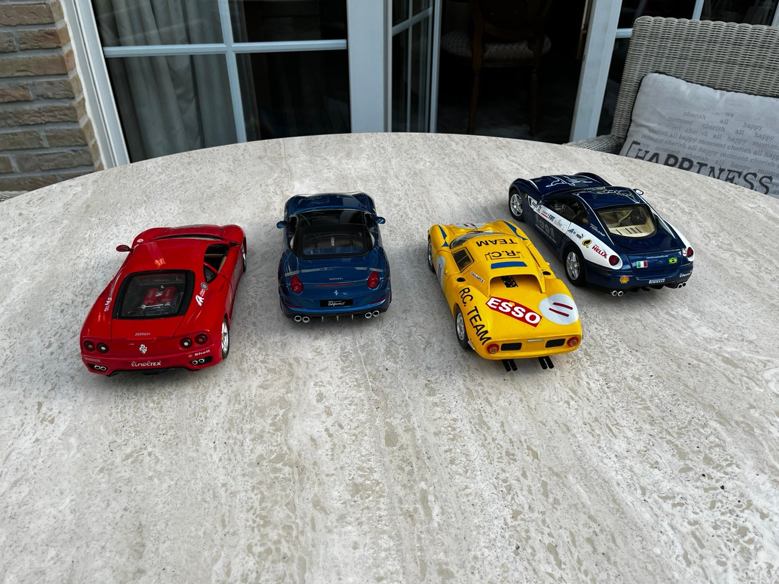Ferrari’s, Ophalen, Zo goed als nieuw