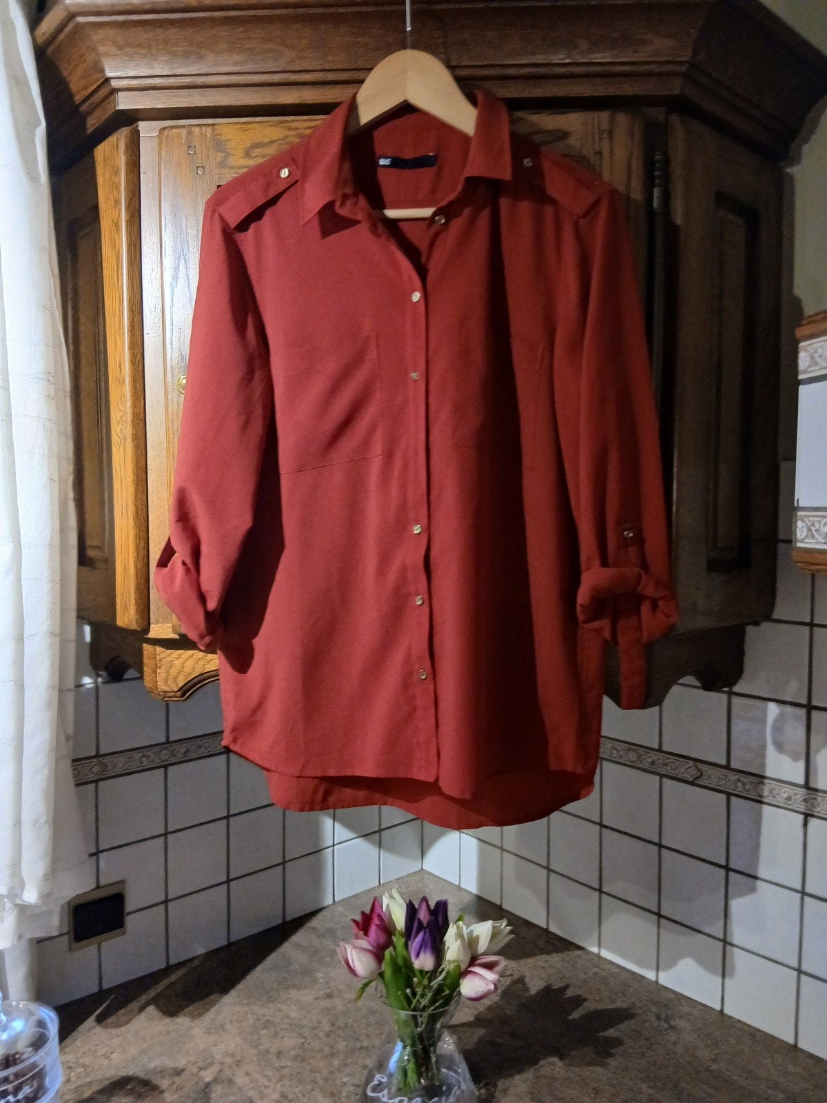 Mooie bordeauxrode damesblouse WE (Oksel tot oksel 55 cm), Ophalen of Verzenden