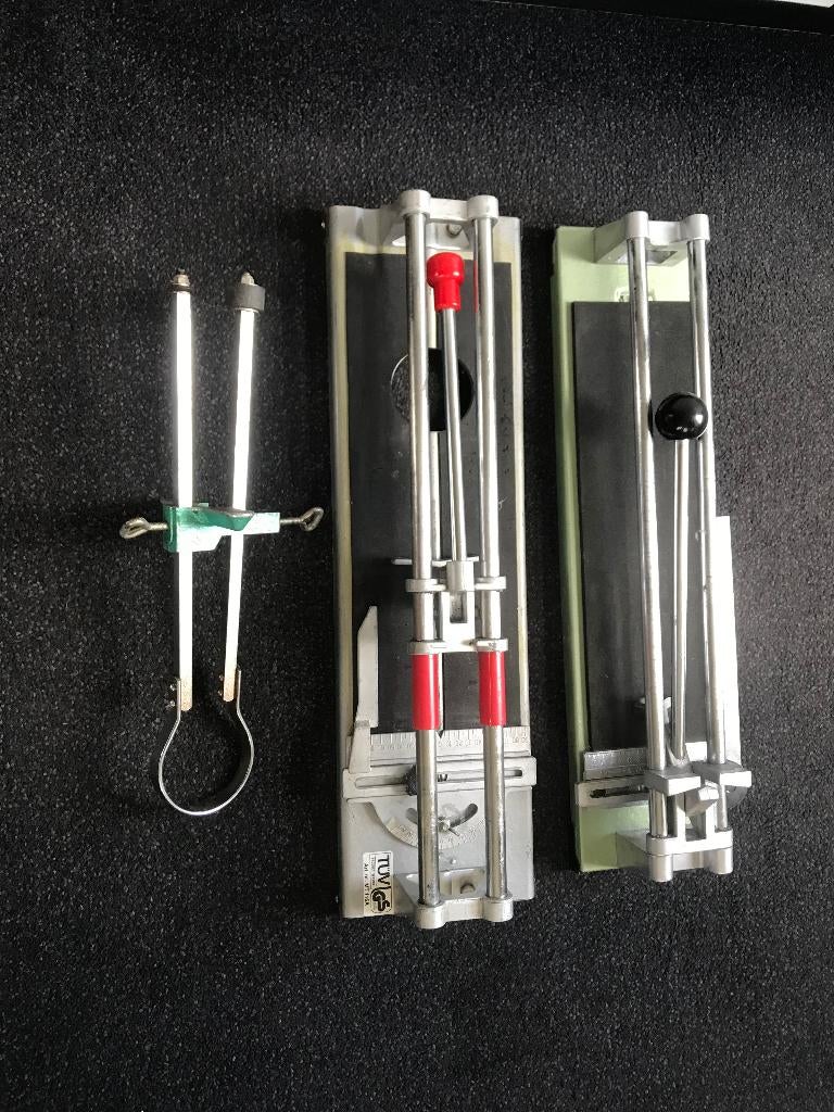 Te koop 3 tegelsnijders, Doe-het-zelf en Bouw, Ophalen, Gebruikt