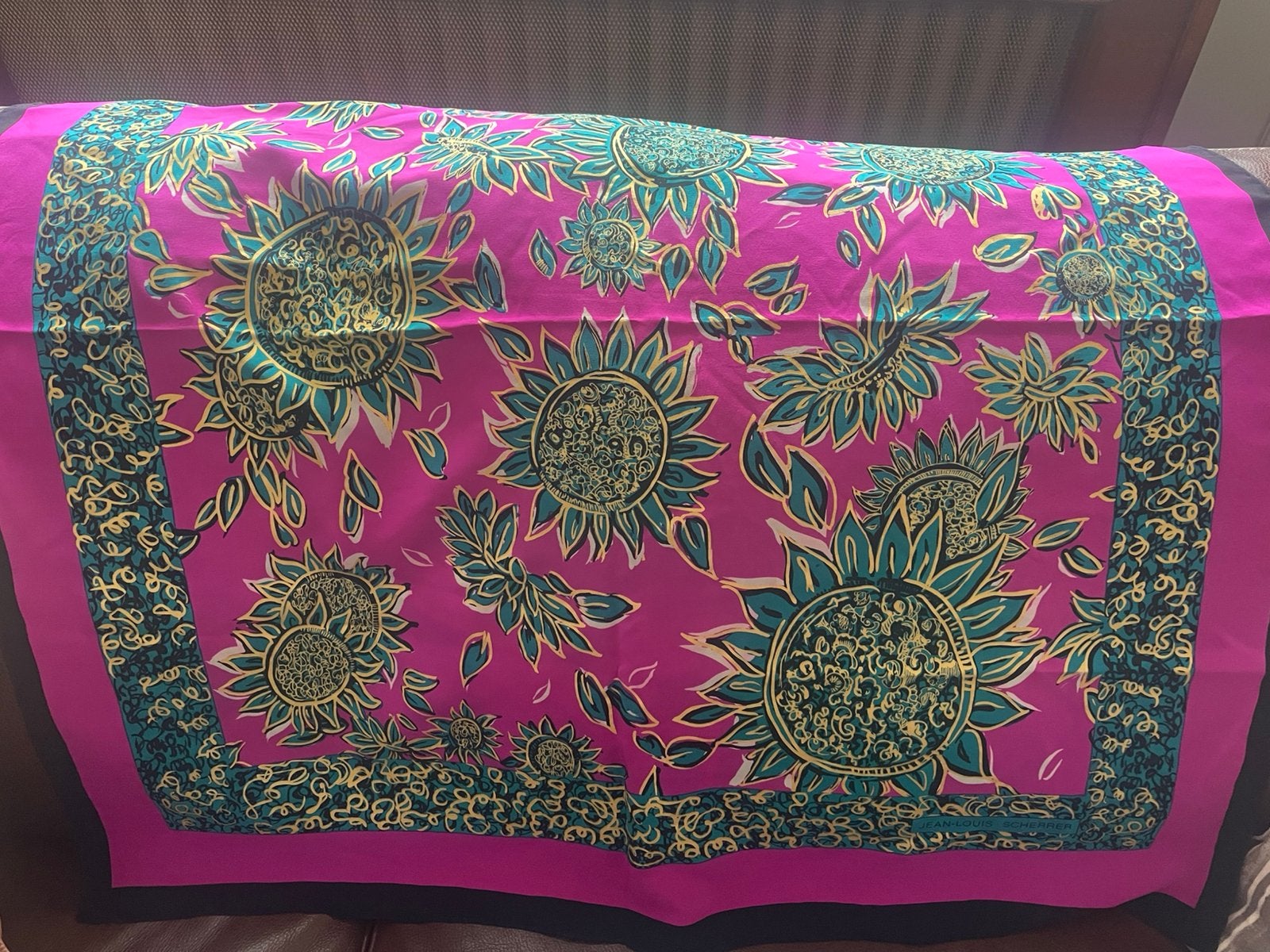 Foulard Jean Louis Schrerrer, Enlèvement