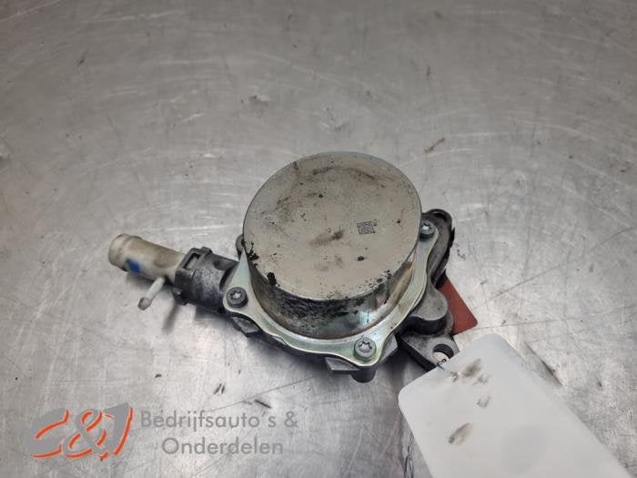 Pompe à vide (diesel) d'un Renault Master, Autos : Pièces & Accessoires, Renault, -, 3 mois de garantie, Utilisé