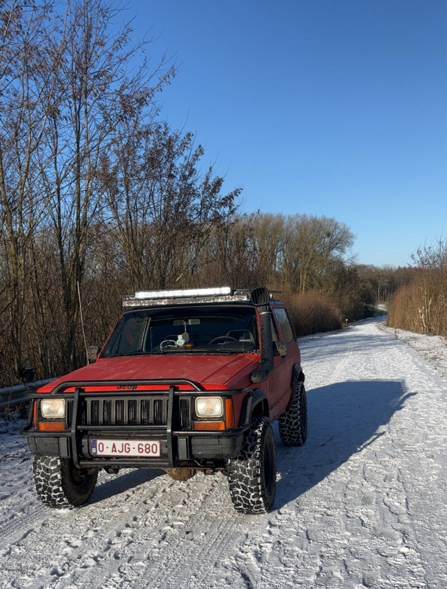 Jeep Cherokee XJ 4.0, Autos, Achat, 2 places, 6 cylindres, Particulier