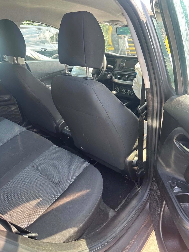 Fiat tipo met schade, Argent ou Gris, Achat, Euro 6, Noir