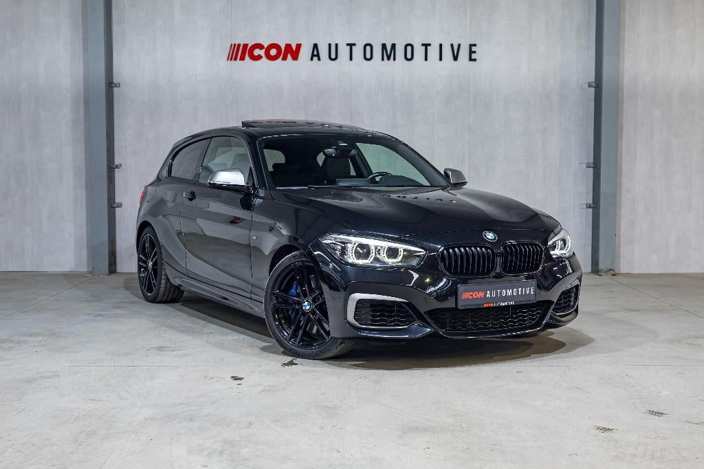 BMW F21 M140i - PANO | XDRIVE | LED | NAVPRO | HIFI |, Autos, Cuir, Achat, Euro 6, 0 kg