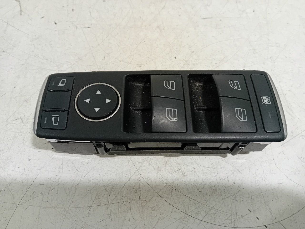 Bedieningspaneel elektrische ramen Mercedes-Benz A-Klasse, Onderdelen@venauto.nl, Van der Ven Autorecycling B.V., Ettenseweg 76, 4706 PB Roosendaal, The Netherlands
