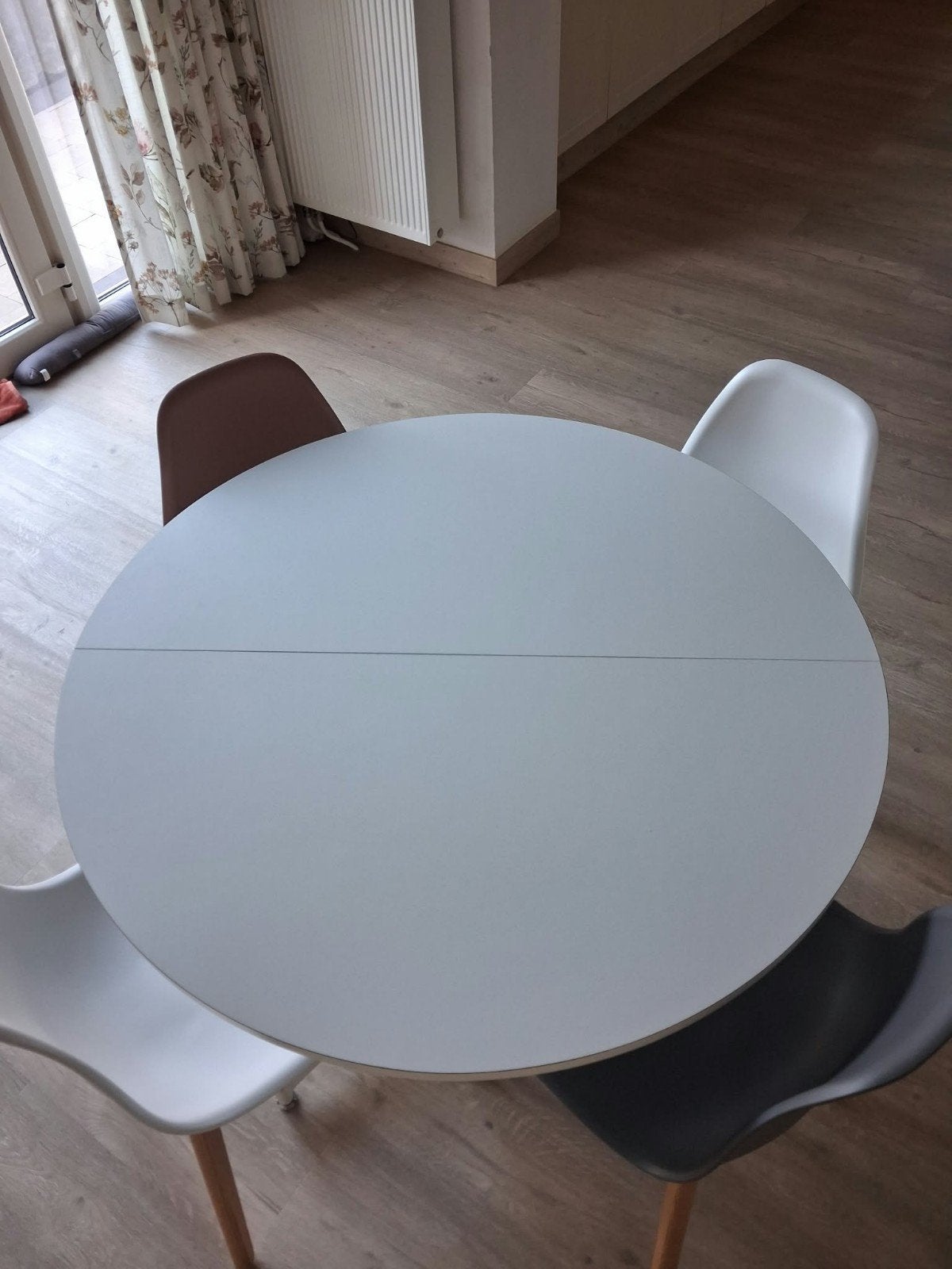 ronde eettafel uitschuifbaar, Ophalen, Rond