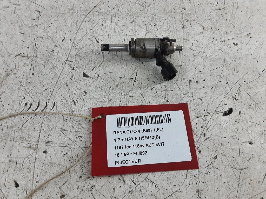 INJECTOR BRANDSTOF Renault Clio IV (5R) (01-2012/08-2021), Gebruikt, Renault, Mevr. I. Hauben, Rue de l'Espoir 34 34
4030  GRIVEGNÉE, BE