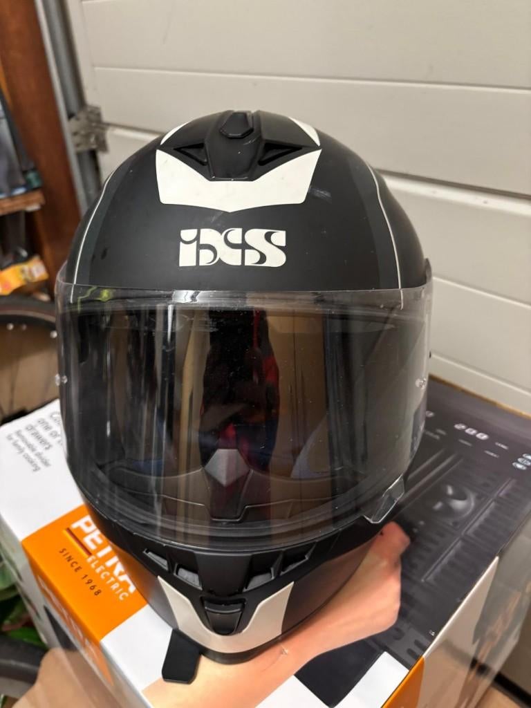 Motorhelm in goede staat, Motoren, Ophalen of Verzenden, Tweedehands, S, Integraalhelm