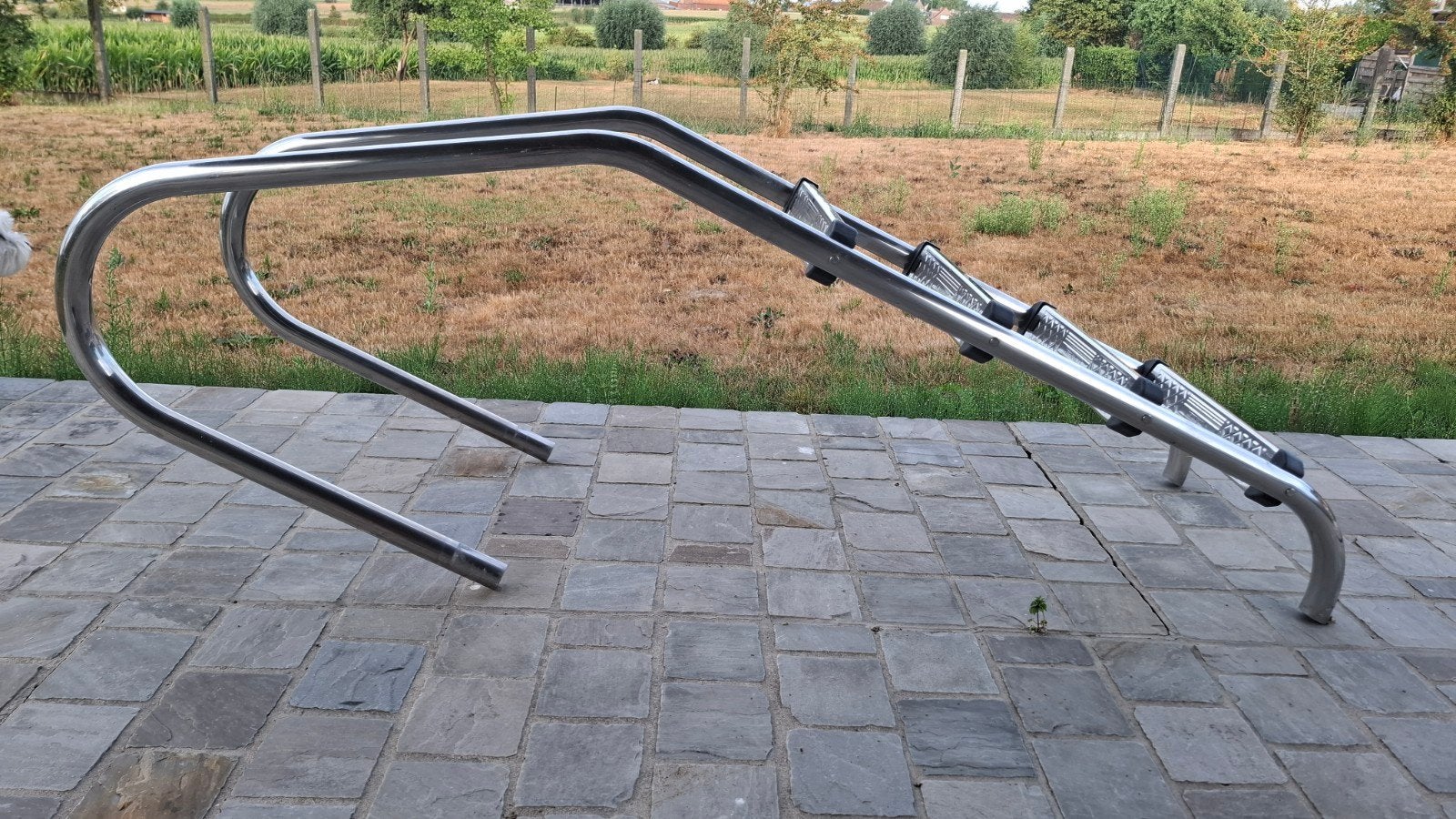 Ladder voor zwembad, Enlèvement, Échelle
