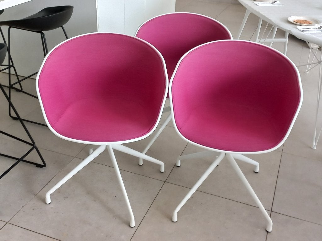 Hay stoelen AAC20 about a chair, Huis en Inrichting, Stoelen, Zo goed als nieuw, Drie, Ophalen