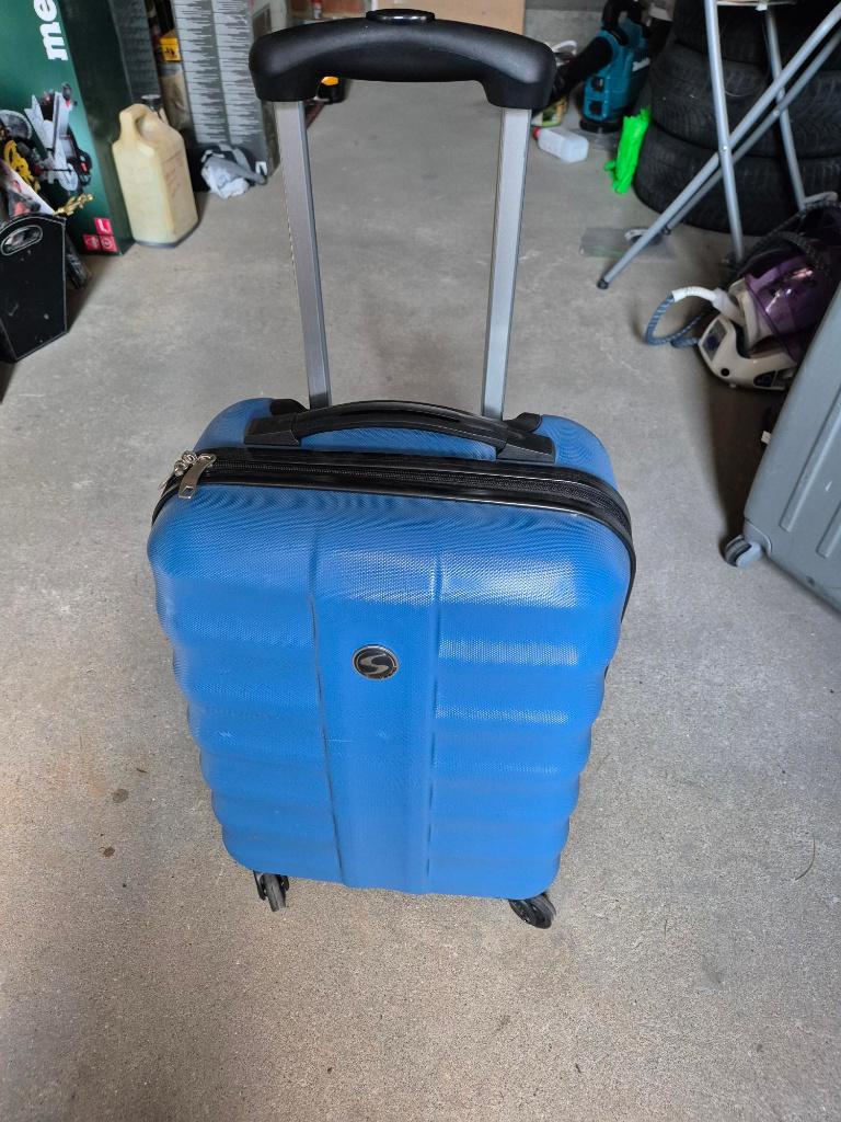 reiskoffer + handbagage, Ophalen, Wieltjes, Gebruikt, 50 tot 60 cm