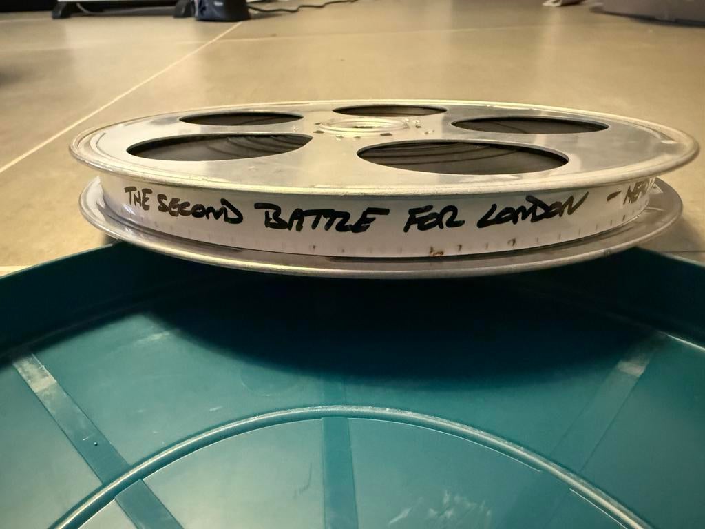 16mm Film 1944 : the second battle for london, Ophalen