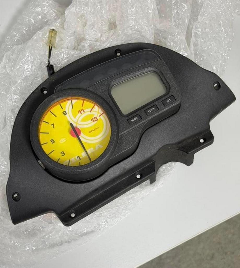 Odomètre de compteur/tableau de bord Gilera DNA 50 cc OEM, Vélos & Vélomoteurs, Pièces de cyclomoteur | Général, Comme neuf, Autres types