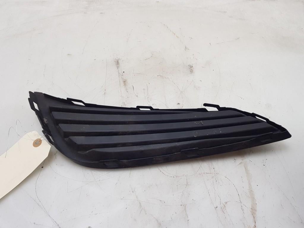 GRILLE DE PARE-CHOCS Opel Astra K Sports Tourer, Autos : Pièces & Accessoires, Utilisé, Opel
