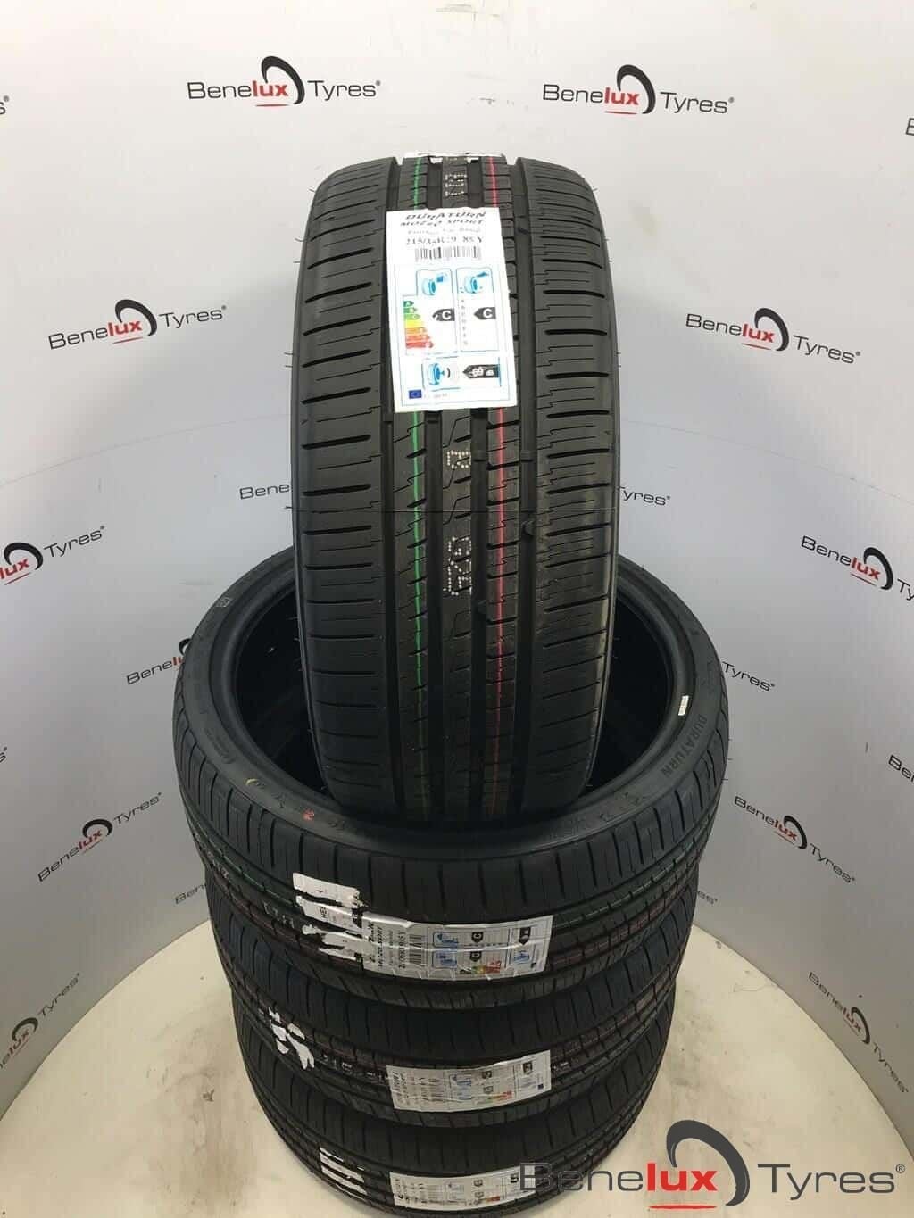 NIEUW 215/35ZR19 215/35R19 215/35/19 215/35 ZR19 R19 2153519, Neuf, 215 mm, -, Véhicule de tourisme
