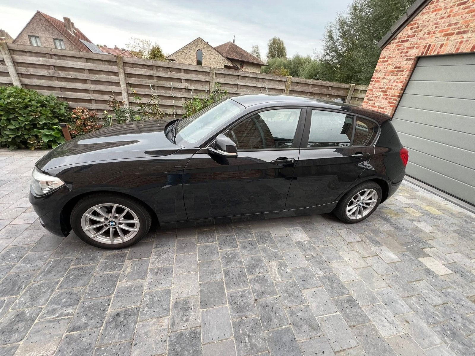 BMW 116D, Achat, Boîte manuelle, Radio, 5 portes