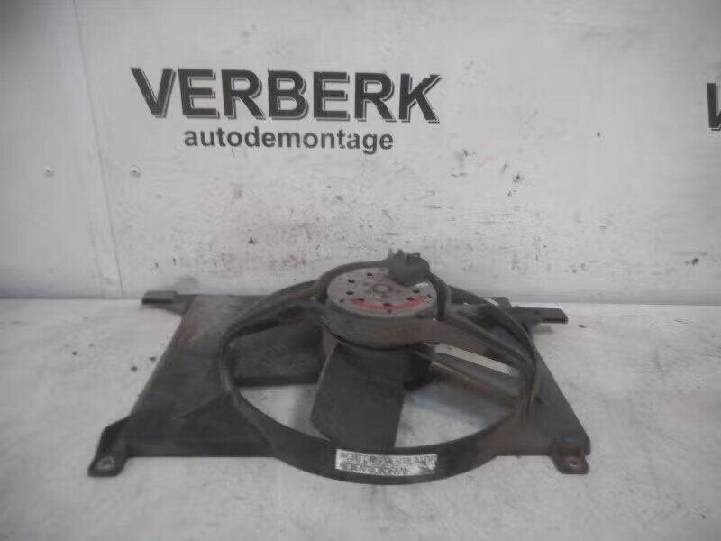 KOELVENTILATOR Opel Tigra (75) (90572574ay), Robert Bosch AG, Gebruikt, Opel, Ophalen of Verzenden