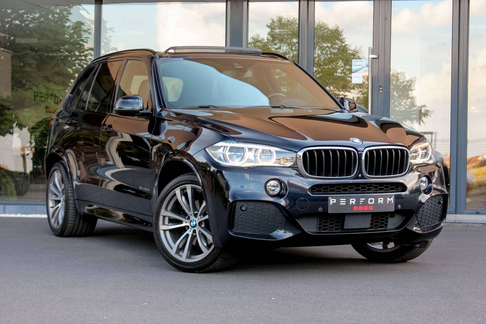 BMW X5 3.0d*M-PACK*PANO*360°*ACC*FULL FULL*, Automaat, Dealer onderhouden, https://public.car-pass.be/vhr/39c0e35c-f22e-47aa-ac83-52d7b034b5e3
