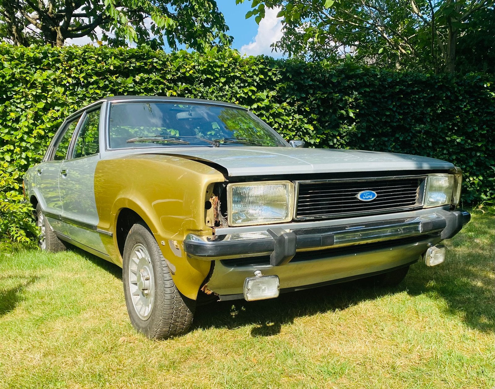 Ford Taunus Ghia, foto 11