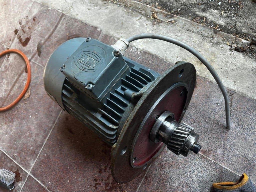 elektromotor 2,2KW, Doe-het-zelf en Bouw, Motoren, Ophalen, Elektromotor