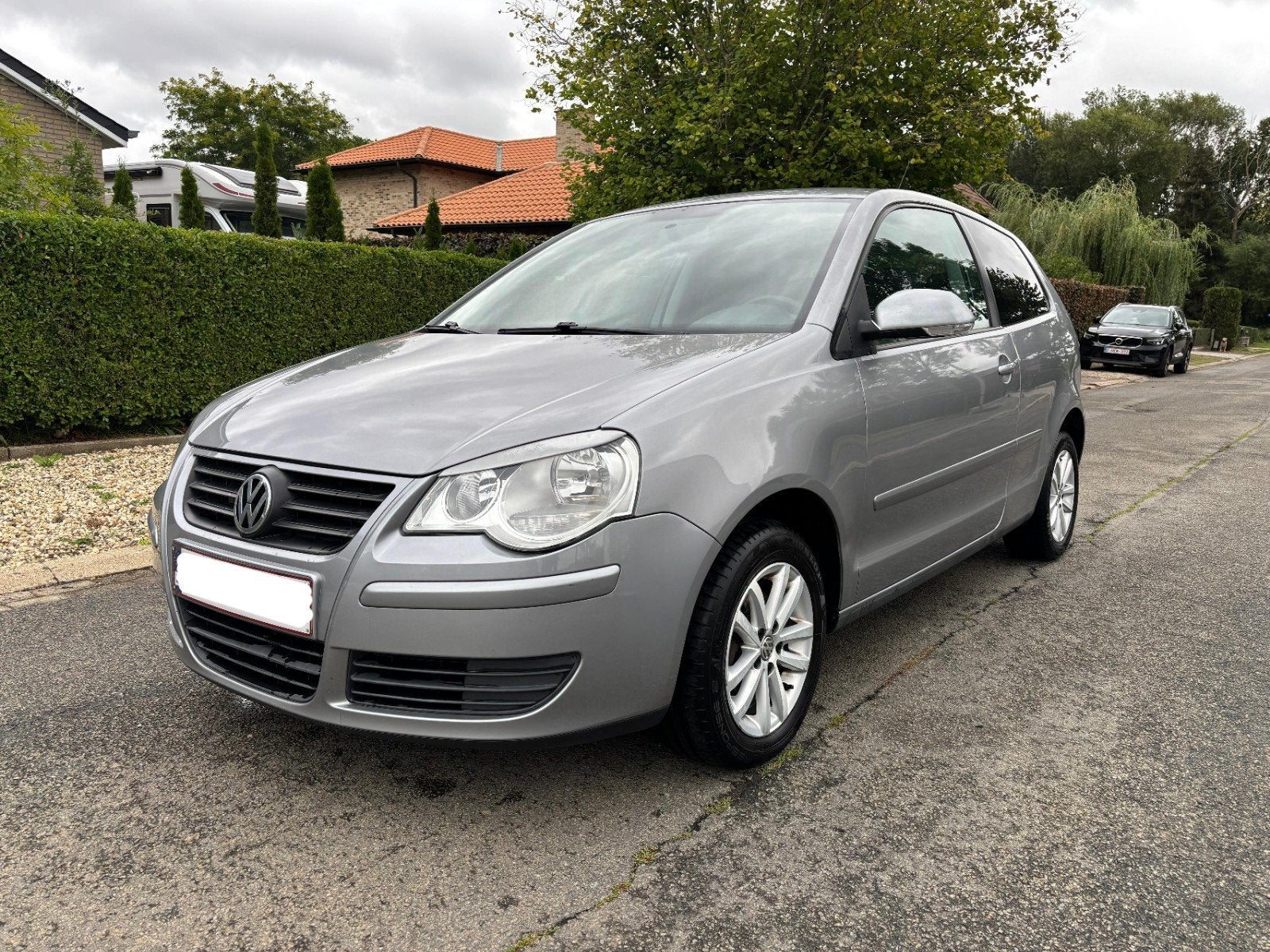 VW Polo 1.2 Essence – 98000km – Airco – Prêt à immatriculé, Argent ou Gris, Achat, Boîte manuelle, Entretenue par le concessionnaire