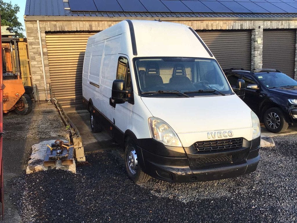 Iveco - 2013 - Dagelijks - 35C17 - Pickup Truck, Auto's, Gebruikt, Bedrijf, Diesel, Overige carrosserie