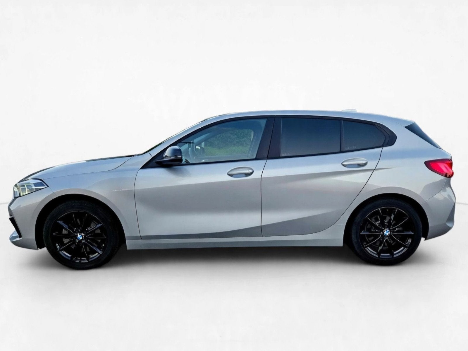 BMW 116i 62000km Euro6d LEZ Car-Pass, Auto's, Voorwielaandrijving, 1 Reeks, 139 g/km, Leder