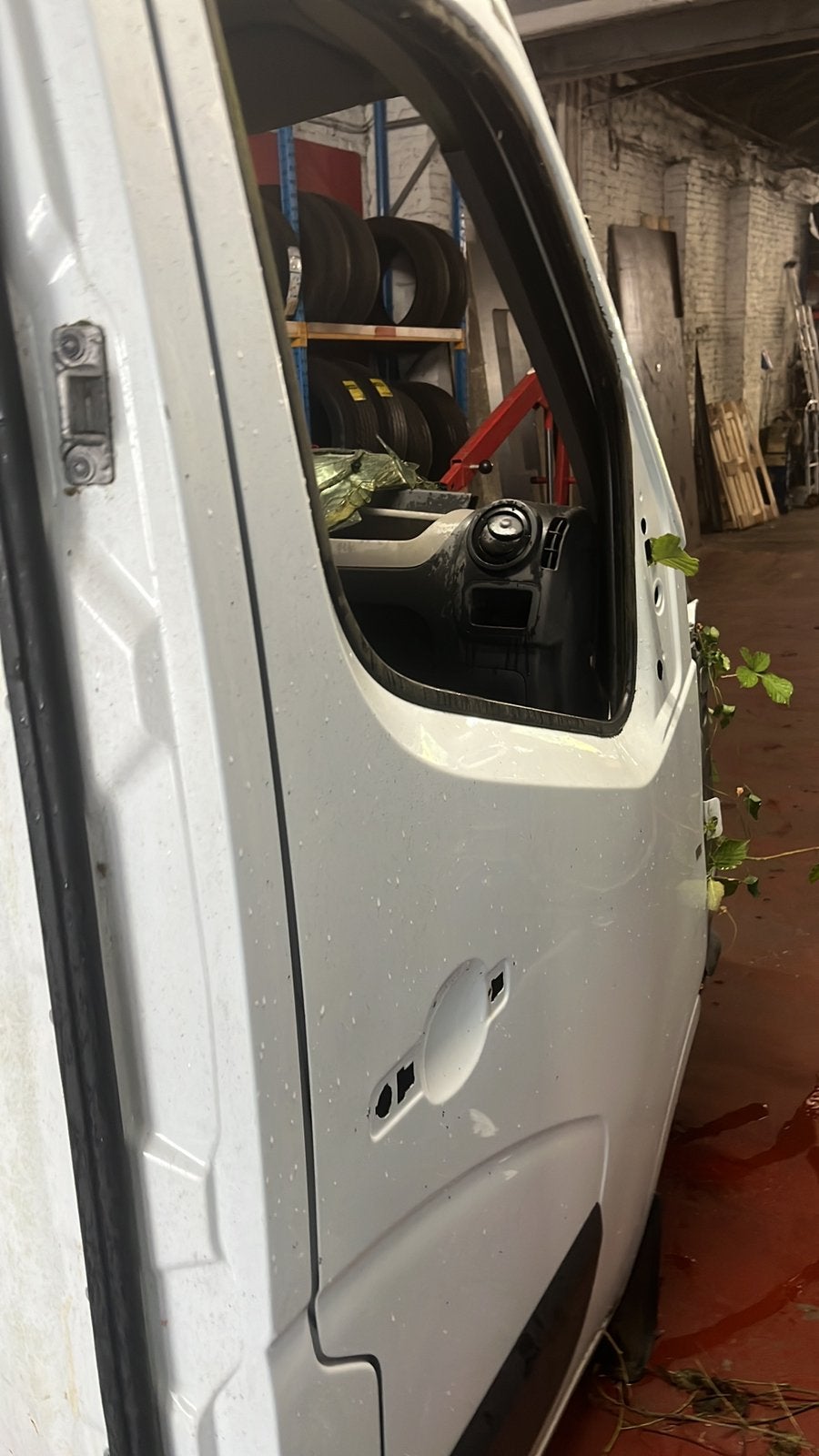 Master pour pièces.   à enlever à tubize, Renault, Droite, Enlèvement, Utilisé