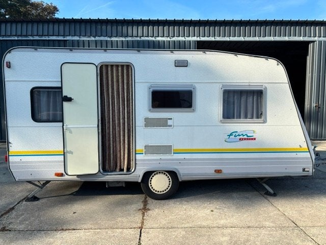 Bürstner Fun Sportiv 435 TN (Model 1997), Caravans en Kamperen, Rondzit, Omvormbare zithoek, Voortentlamp, 750 - 1000 kg