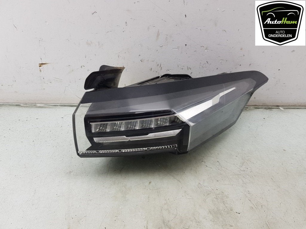 FEU ARRIÈRE DROIT Peugeot 308 SW (F4 / FC / FN / FR), Utilisé, Rixbecker Straße 75
59552  Lippstadt, DE, Info@forvia.com, HELLA GmbH & Co. KGaA