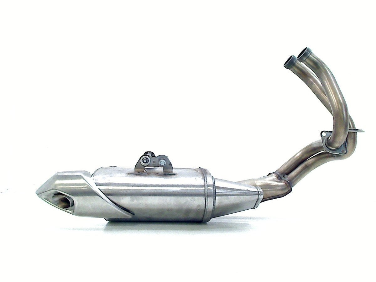ÉCHAPPEMENT SILENCIEUX ORIGINAL OEM Kawasaki (k618), Dhr. S. di Majo, Utilisé, Info@cama-motorparts.nl, P.J. Troelstraweg 8 8
3144 CX  MAASSLUIS, NL
