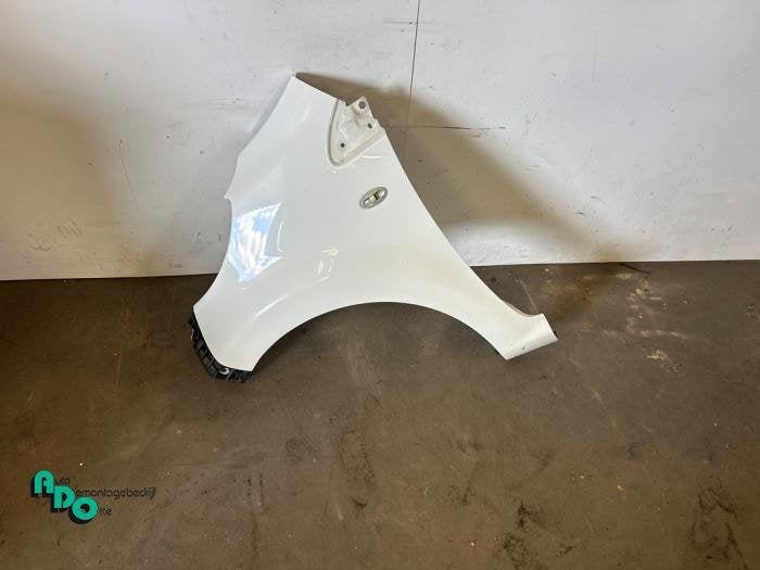 Aile avant gauche d'un Peugeot 107 (107 05-) (KWD), -, 3 mois de garantie, Utilisé, -