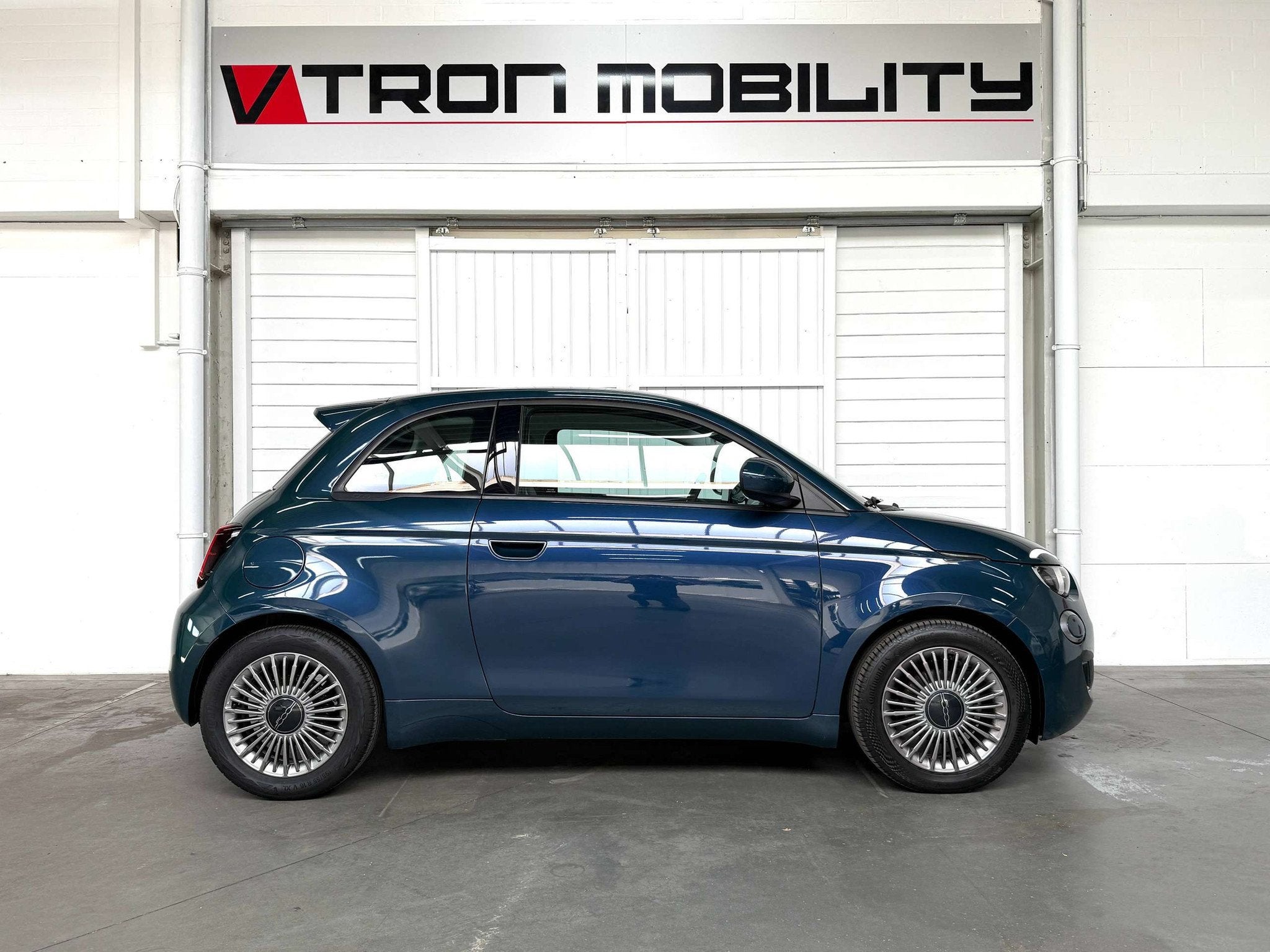 Fiat 500E 500e ICON 24kWh DAB*NAVI*CARPLAY*CC*LANEASS*AAC, Autos, Achat, Entreprise, Vert, Traction avant