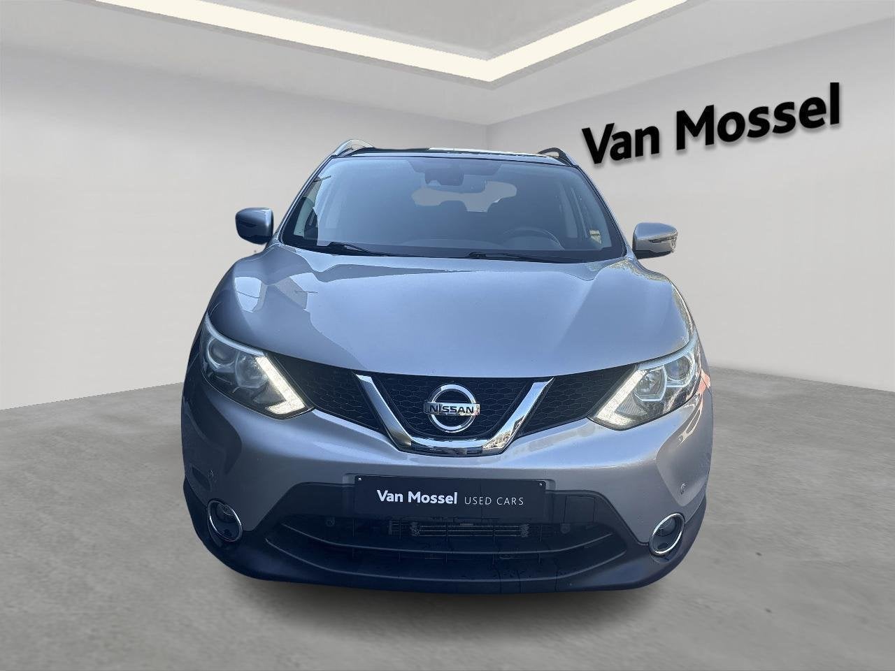 Nissan QASHQAI 1.2 DIG-T Acenta Xtronic (automatique), Argent ou Gris, Achat, https://public.car-pass.be/vhr/ba9d59fc-dbfb-4a3f-863c-93e4278f560a