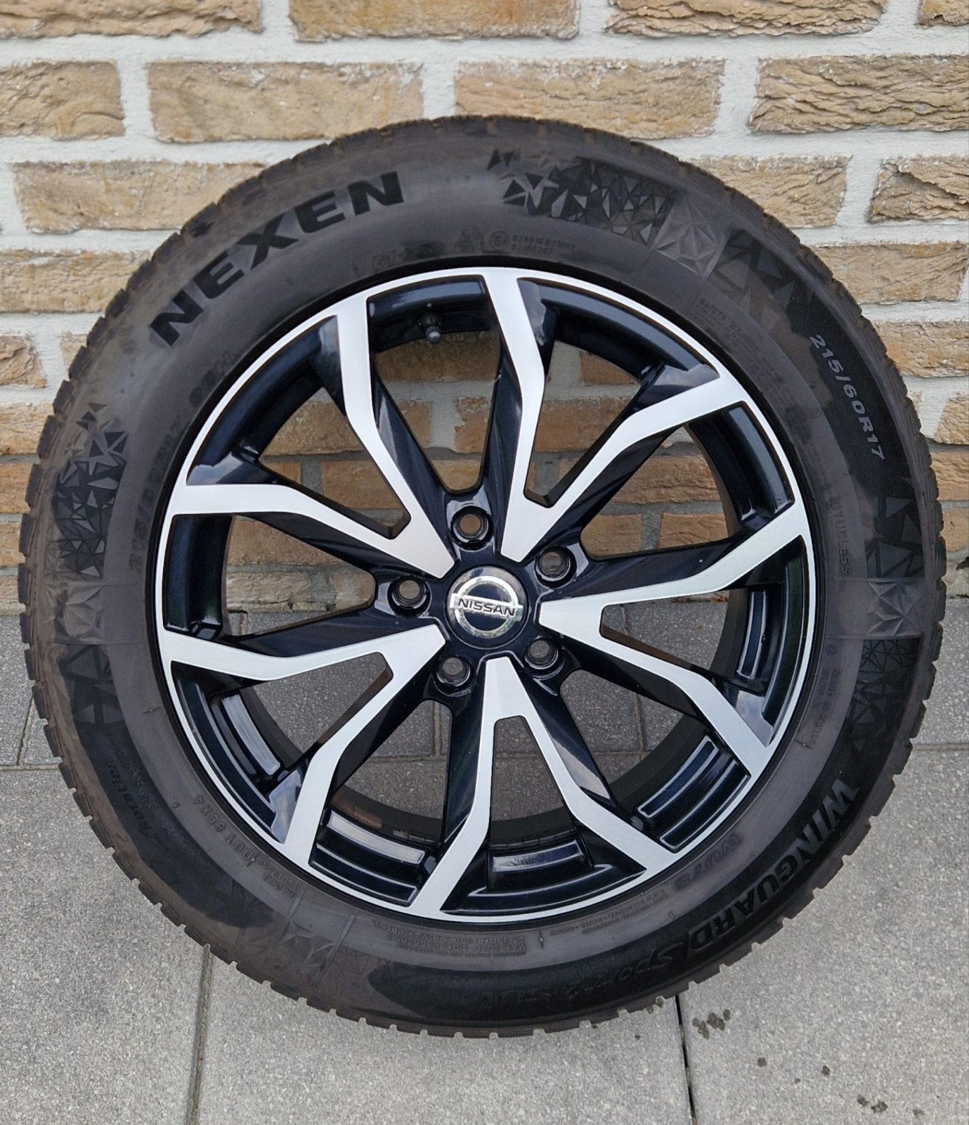 Alu velgen + winterbanden Nissan Qashqai, Enlèvement, Utilisé, Pneus hiver, Jante(s)