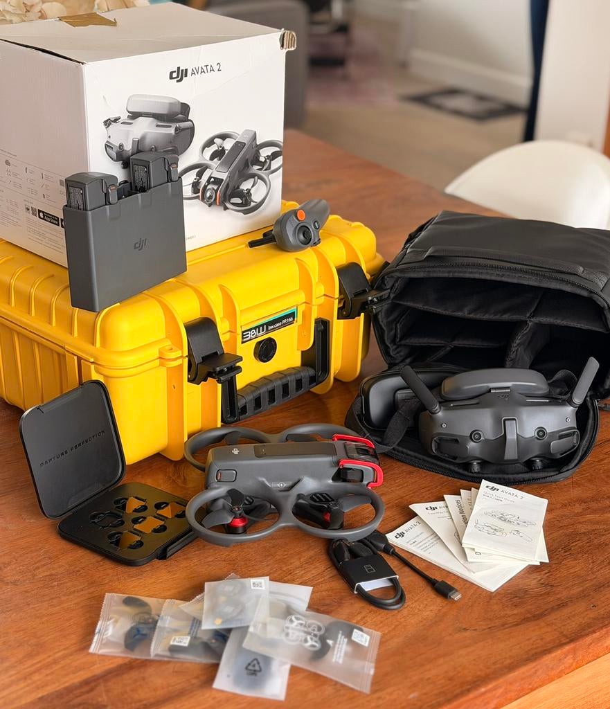 DJI Avata 2 Fly More Combo – JAMAIS VOLÉ + accessoires, TV, Hi-fi & Vidéo, Drones, Enlèvement ou Envoi, Qualité supérieure, 5 à 10 km