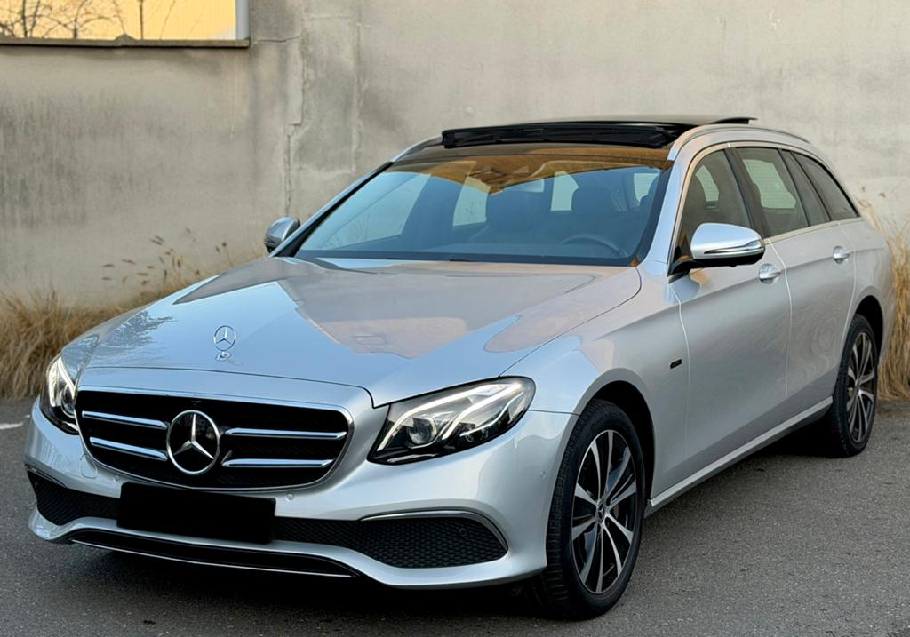 Mercedes E 300D Plugin-Hybride Automaat/Led/Pano.., Auto's, Mercedes-Benz, Bedrijf, Te koop, E-Klasse, 360° camera, ABS, Achteruitrijcamera